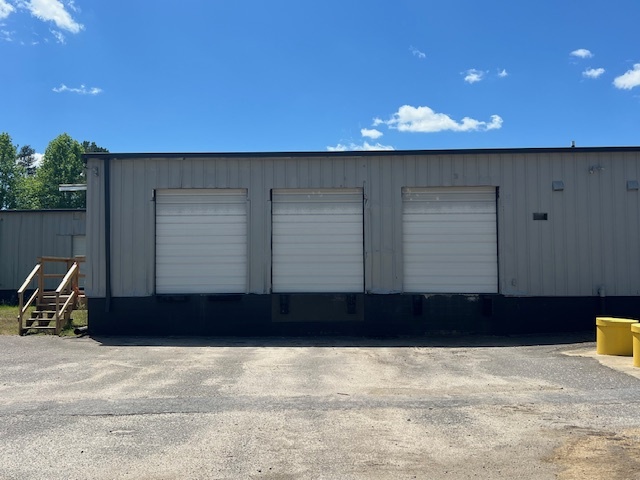 3305 Kellina Ln, Hudson, NC à louer - Photo de l’immeuble – Image 2 sur 12