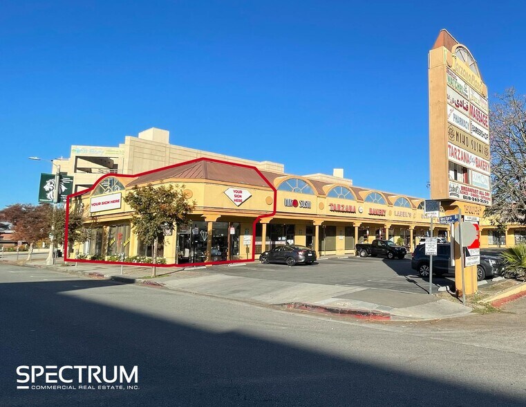 19001-19015 Ventura Blvd, Tarzana, CA à louer - Photo de l’immeuble – Image 1 sur 4