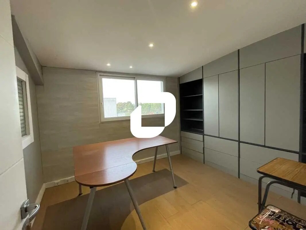 Bureau dans Biganos à louer Photo de l’immeuble– Image 1 sur 7