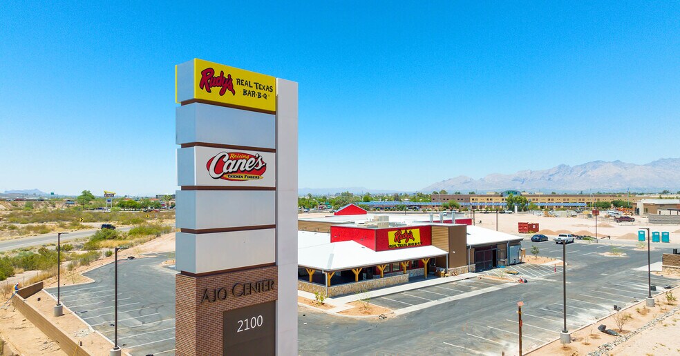 2100-2180 E Ajo Way, Tucson, AZ à louer - Photo principale – Image 1 sur 5