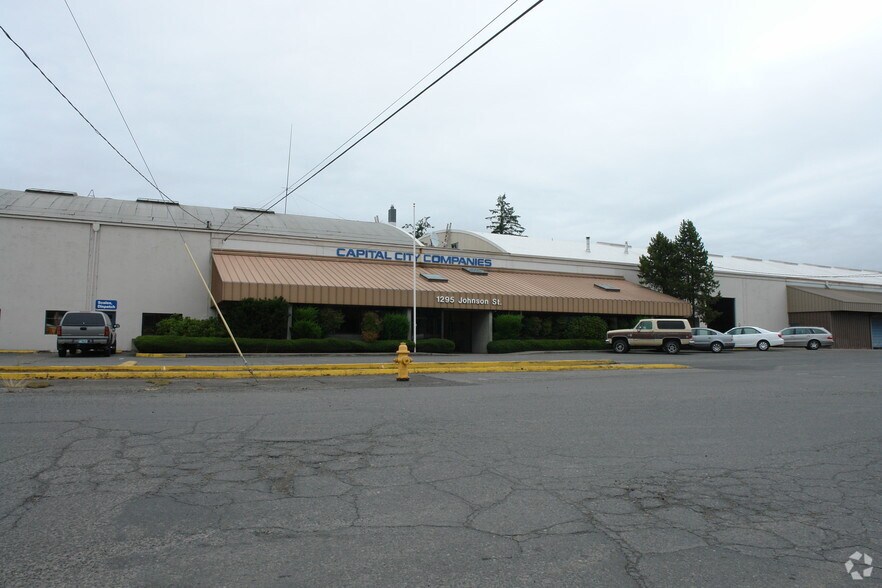 1295 NE Johnson St, Salem, OR à vendre - Photo de l’immeuble – Image 2 sur 5