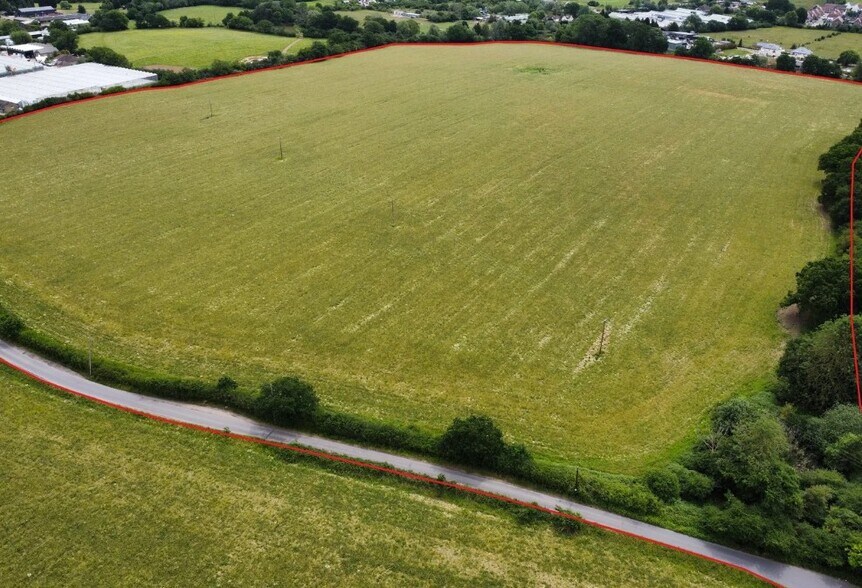 Breach Barns Ln, Waltham Abbey à vendre - Aérien – Image 1 sur 4