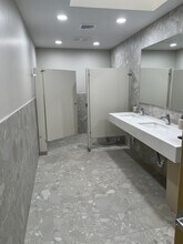 108 Main St, Oceanport, NJ à louer Photo intérieure– Image 2 sur 2