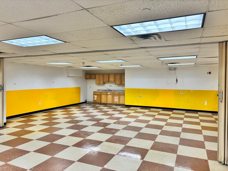 810 E 152nd St, Bronx, NY à louer - Photo de l’immeuble – Image 3 sur 16