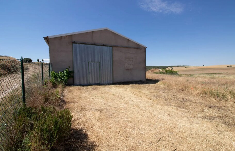 Industriel/Logistique dans Rebollo, Segovia à vendre - Photo de l’immeuble – Image 3 sur 8