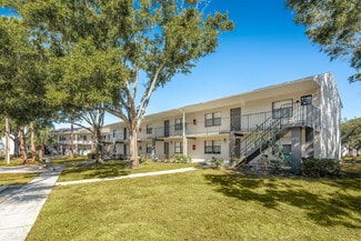 Plus de détails pour 16321 Bolesta Rd, Clearwater, FL - Logement à vendre
