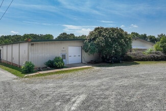 Plus de détails pour 100 E Newberry Ave, Liberty, NC - Industriel/Logistique à louer