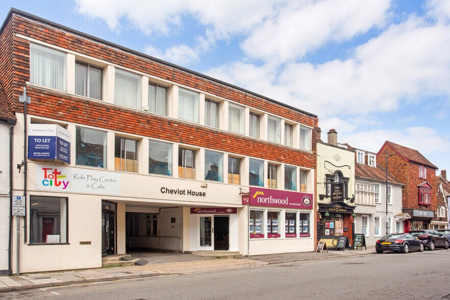 69-73 Castle St, Salisbury à louer - Photo de l’immeuble – Image 1 sur 12