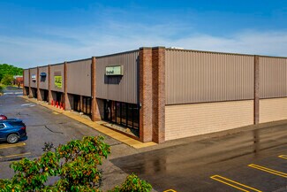 Plus de détails pour 28188 Schoolcraft Rd, Livonia, MI - Industriel/Logistique à louer