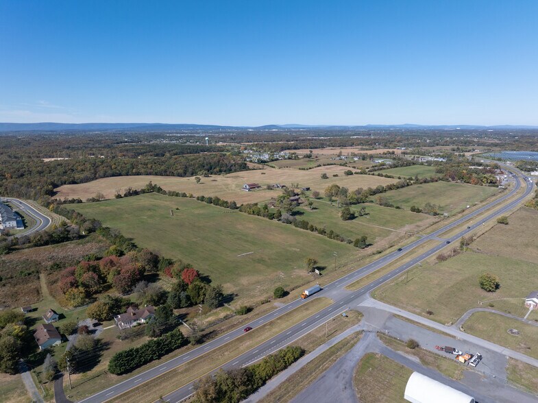 4000 Stonewall Jackon Hwy, White Post, VA à vendre - Aérien – Image 3 sur 6