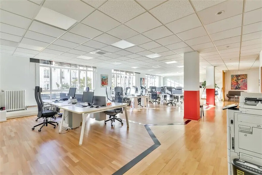 Bureau dans Paris à louer - Photo de l’immeuble – Image 1 sur 9