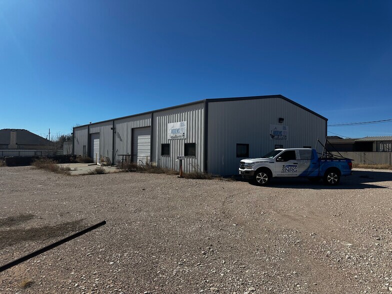 1115 W Broadway St, Denver City, TX à vendre - Photo de l’immeuble – Image 2 sur 8