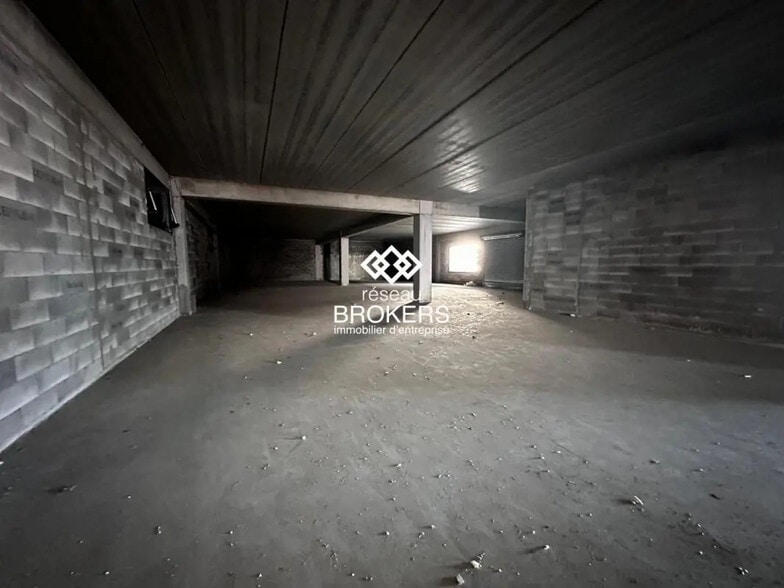 Local commercial dans CLERMONT-L'HERAULT à vendre - Photo de l’immeuble – Image 1 sur 1