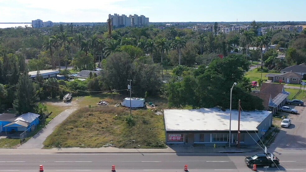 N Tamiami Trail, North Fort Myers, FL portefeuille de 2 biens à vendre sur LoopNet.fr - Vidéo sur l’annonce professionnelle – Image 2 sur 74