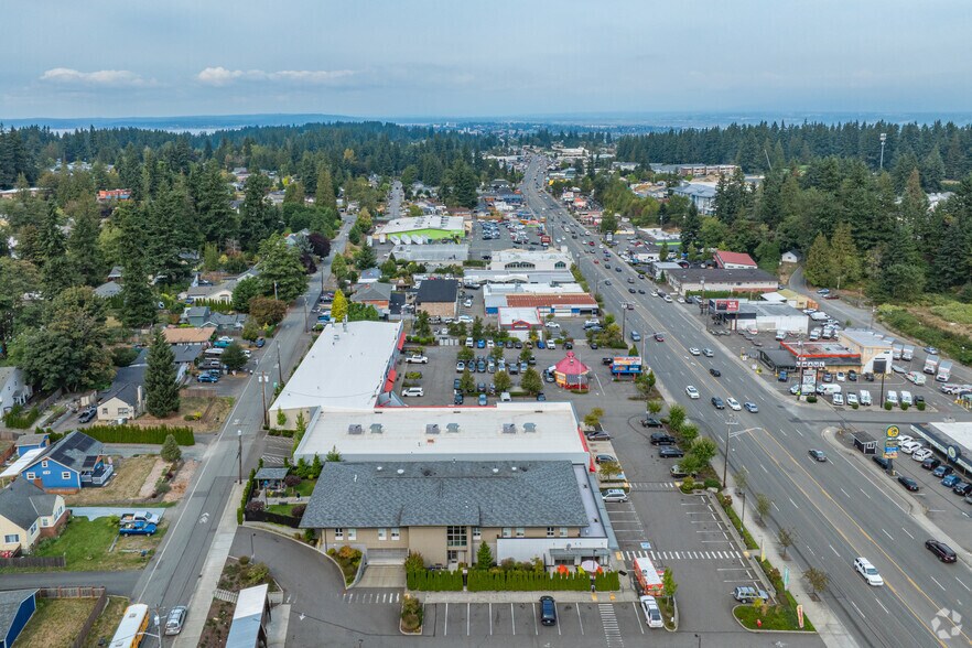 6502 Evergreen Way, Everett, WA à louer - Aérien – Image 2 sur 6
