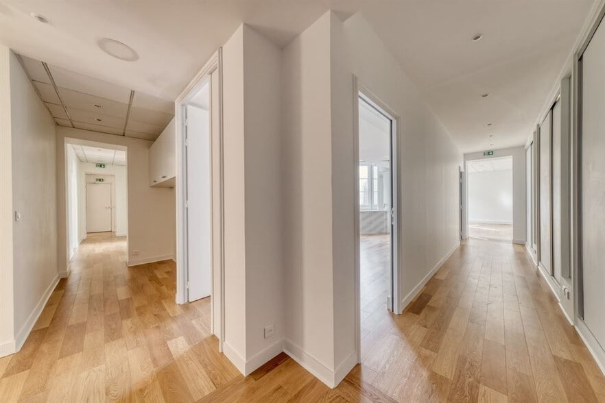 13 Rue Royale, Paris à louer - Photo intérieure – Image 3 sur 9