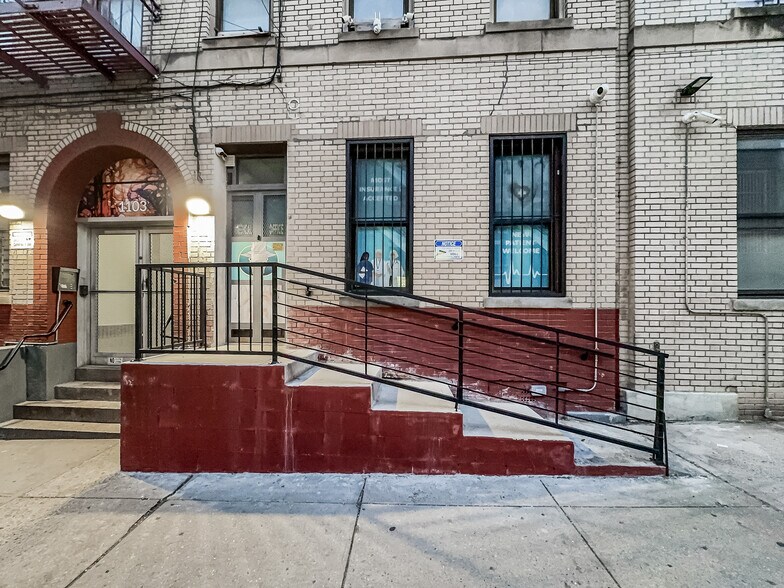 1103 Franklin Ave, Bronx, NY à vendre - Photo principale – Image 1 sur 21
