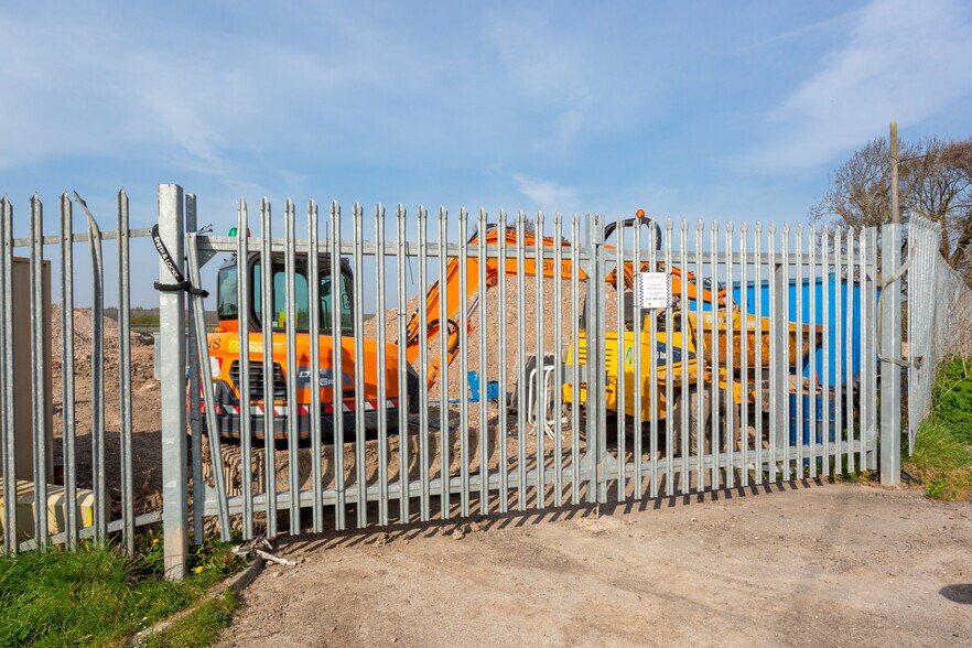 Westgate, Severn Beach à vendre - Photo de la construction – Image 2 sur 3