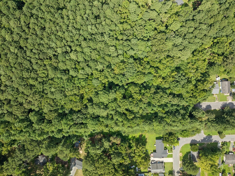 2400 Roanoke st, Durham, NC à vendre Photo de l’immeuble– Image 1 sur 4