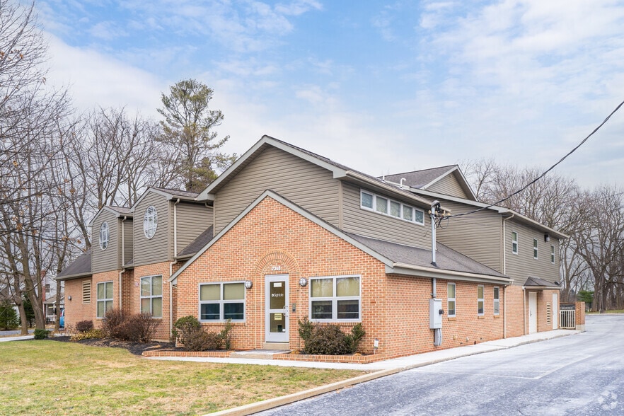 2346 Jacksonville Rd, Bethlehem, PA à vendre - Photo principale – Image 1 sur 62