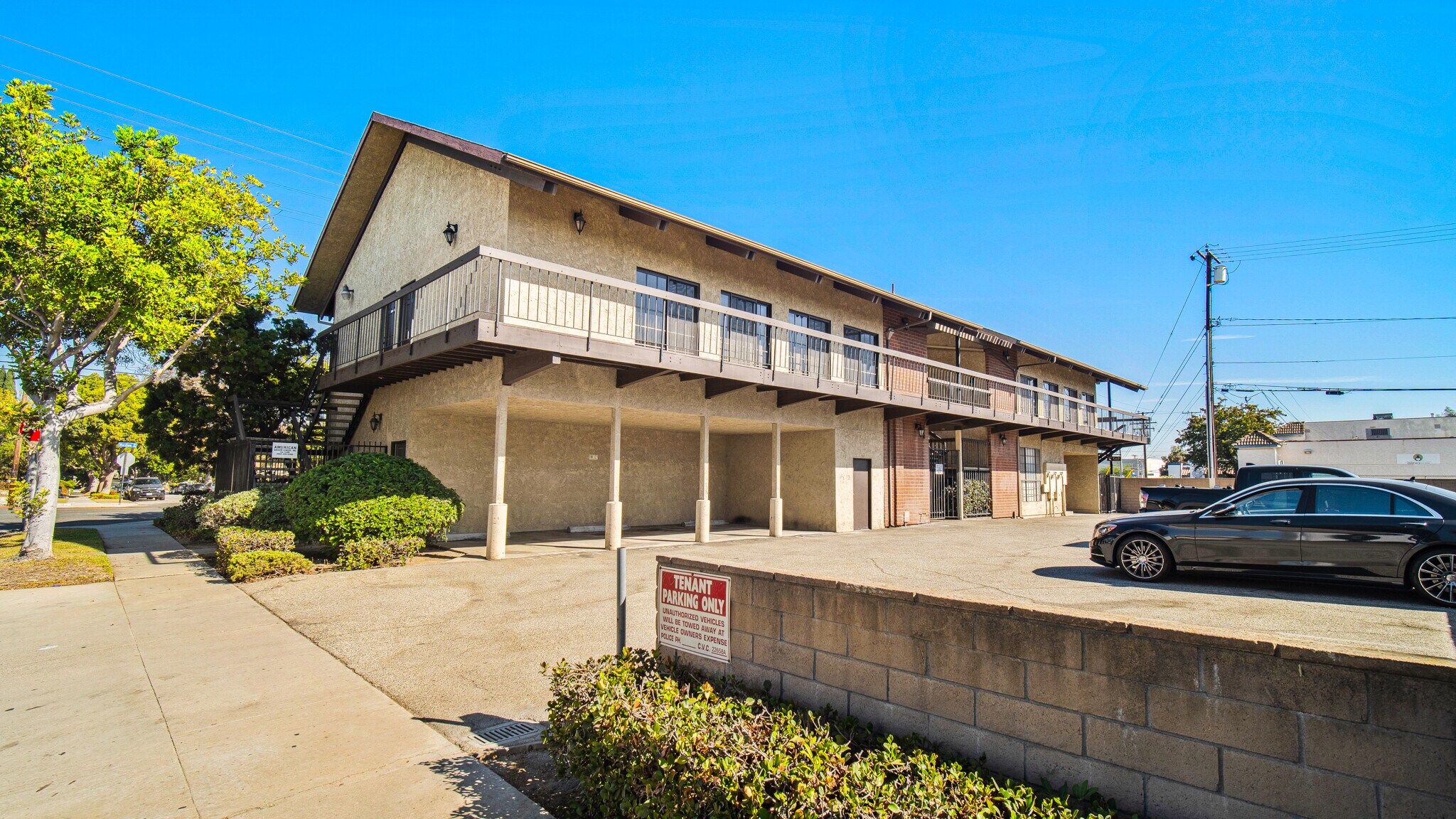 800 E Wardlow Rd, Long Beach, CA à vendre Photo principale– Image 1 sur 40
