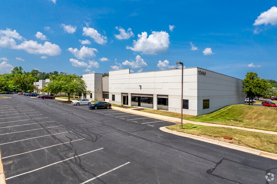12000 Indian Creek Ct, Beltsville, MD à louer - Photo de l’immeuble – Image 2 sur 18