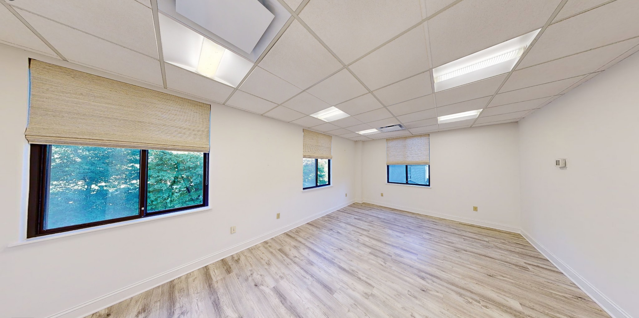 38-A Grove St, Ridgefield, CT à louer Photo intérieure– Image 1 sur 1