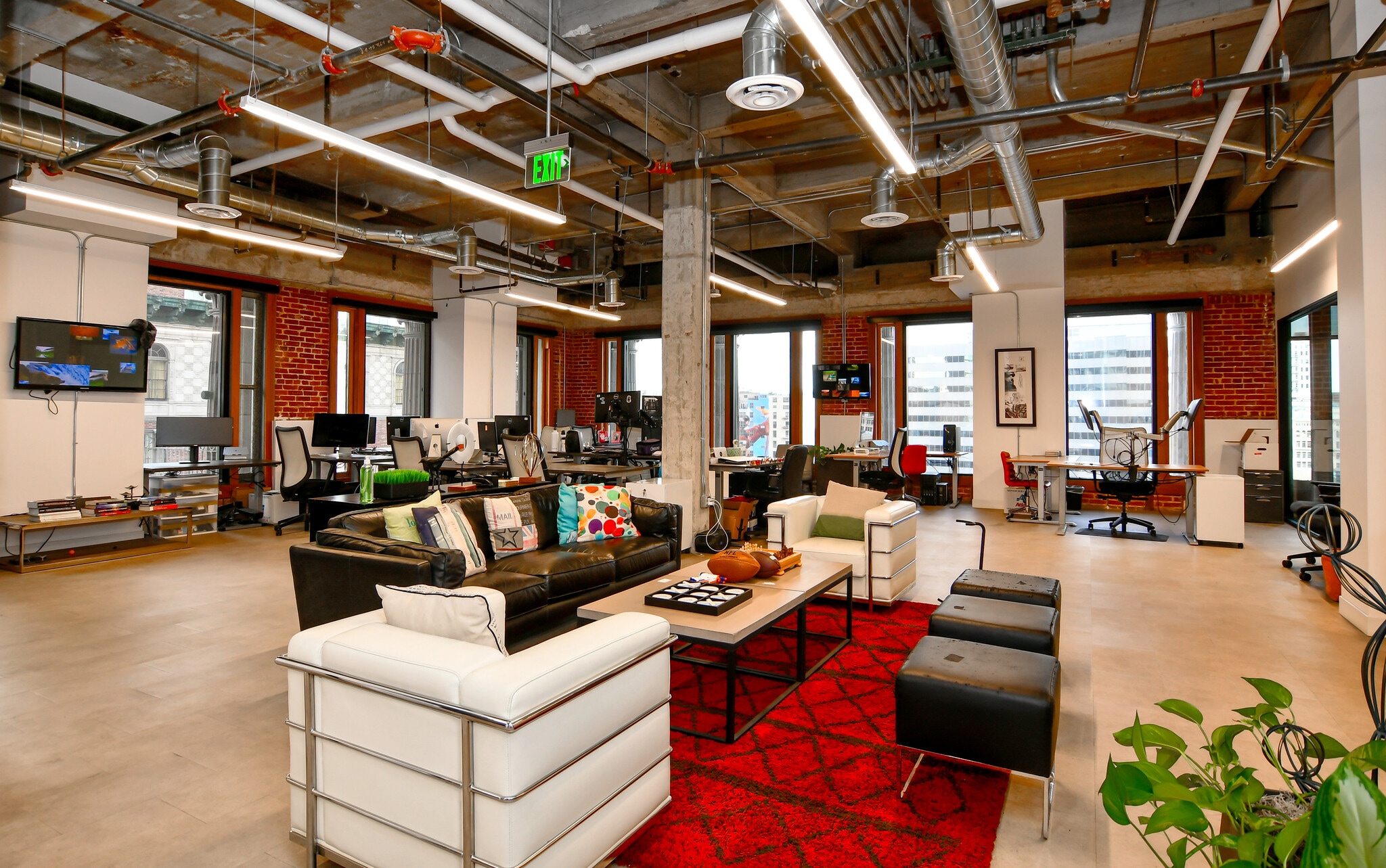 523 W 6th St, Los Angeles, CA à louer Photo intérieure– Image 1 sur 9