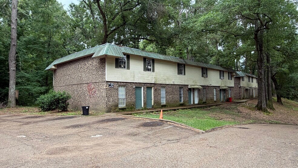 320 Fisher Ferry Rd, Vicksburg, MS à vendre - Photo de l’immeuble – Image 1 sur 5