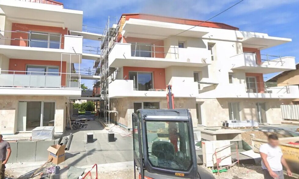 Local commercial dans Aix-les-Bains à vendre - Photo de la construction – Image 2 sur 4