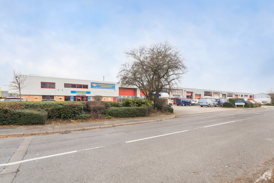 Eyston Way, Abingdon à louer - Photo de l’immeuble – Image 1 sur 1