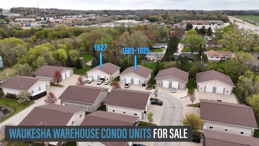 1627-1629 Square Cir, Waukesha, WI à vendre - Vidéo sur l’annonce professionnelle – Image 2 sur 3