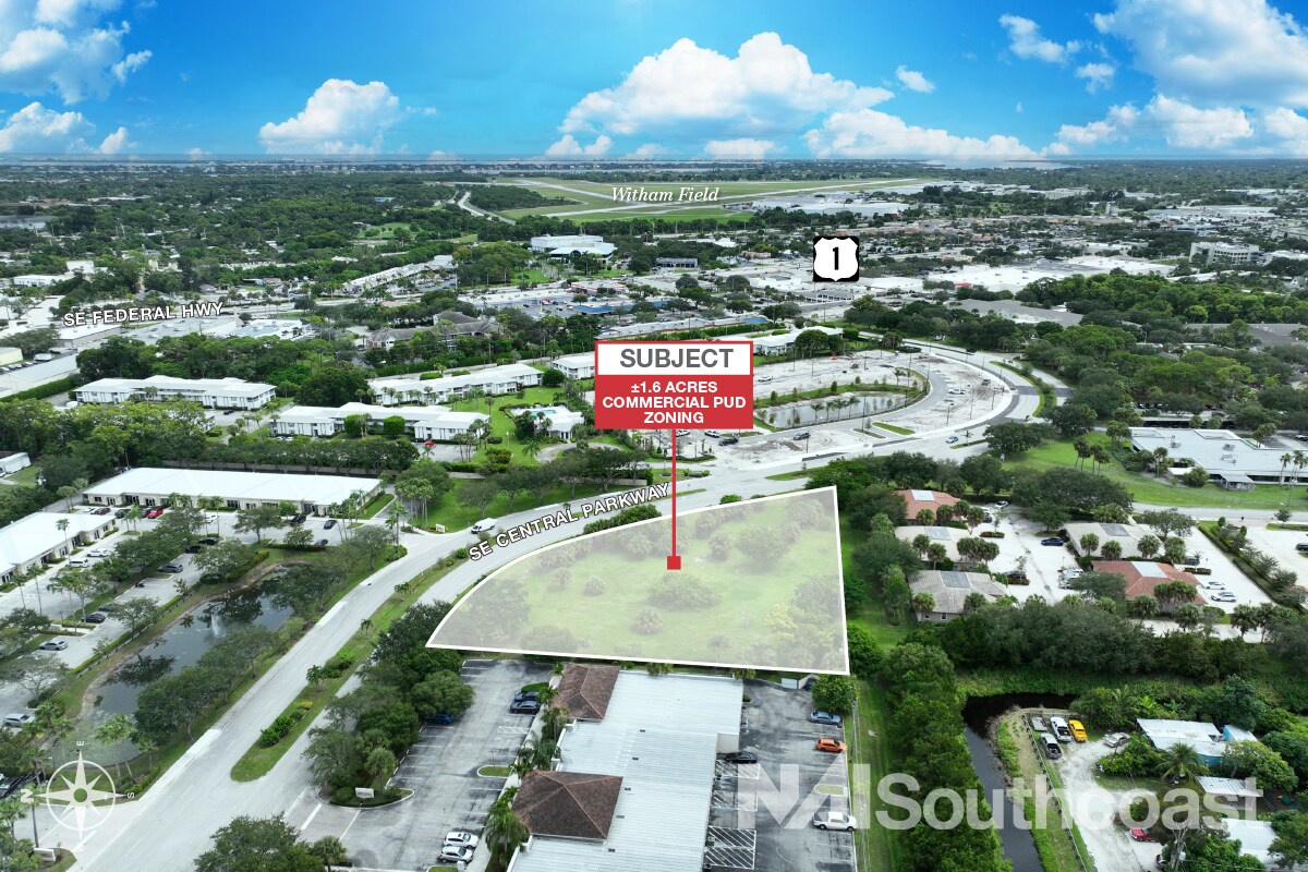640 Central Pky, Stuart, FL à vendre Photo principale– Image 1 sur 6