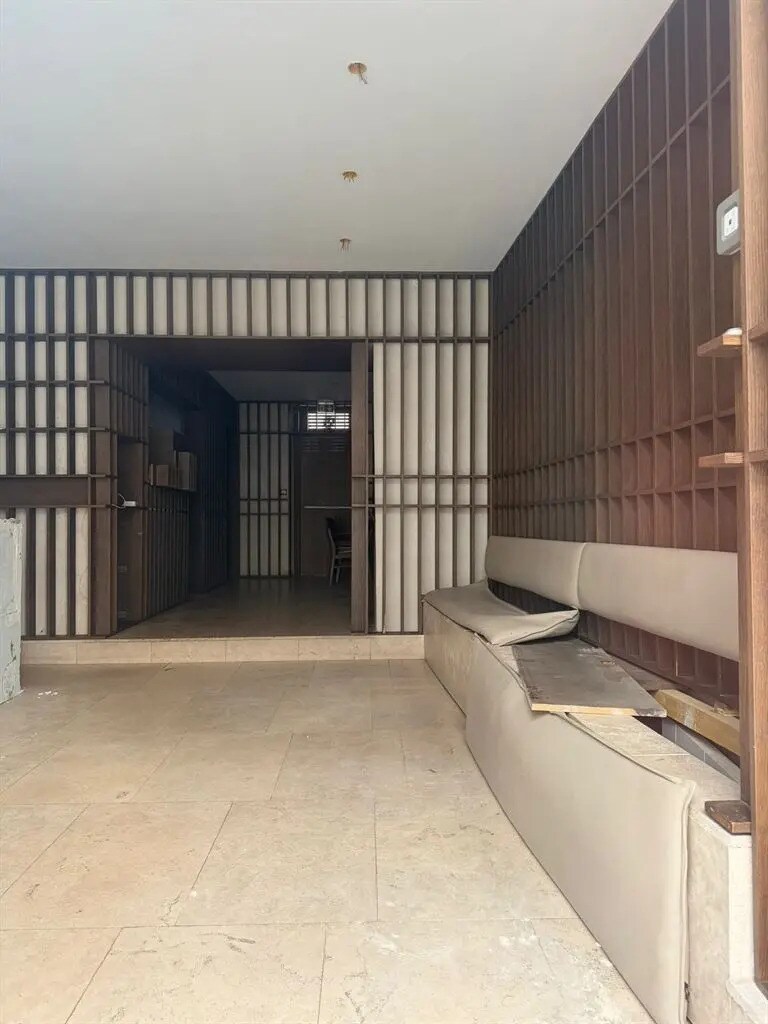 Local commercial dans Paris à louer Photo intérieure– Image 1 sur 4