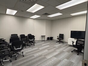 170 Laurier Ave W, Ottawa, ON à louer Photo intérieure– Image 2 sur 6