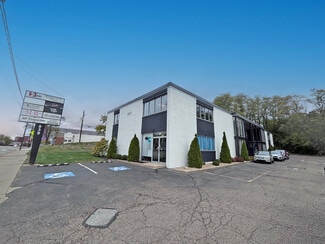 Plus de détails pour 839 E Market St, Akron, OH - Bureau à vendre