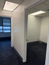 345 Queen St, Honolulu, HI à louer Photo de l’immeuble– Image 1 sur 3