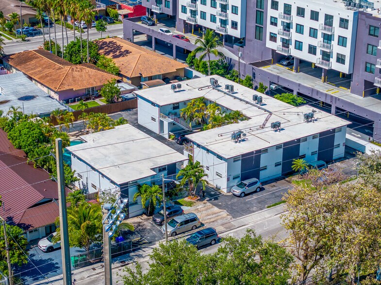 3162-3170 SW 16th St, Miami, FL à vendre - Photo de l’immeuble – Image 3 sur 27