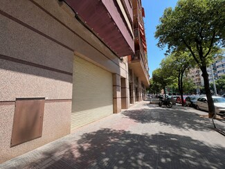 Plus de détails pour Local commercial à louer