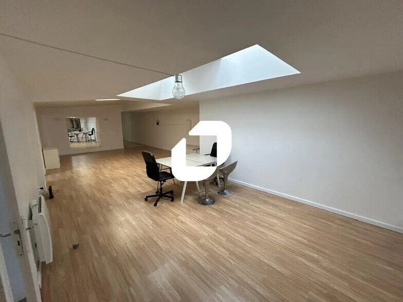 Local d’activités dans Quincy-sous-Sénart à louer - Photo intérieure – Image 3 sur 7