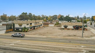 Plus de détails pour 1656 Oak St, Bakersfield, CA - Local commercial à louer