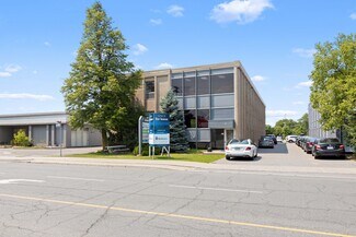 Plus de détails pour 1827 Woodward Dr, Ottawa, ON - Bureau à louer