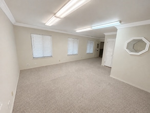 16430 Monterey Rd, Morgan Hill, CA à louer Photo intérieure– Image 1 sur 6