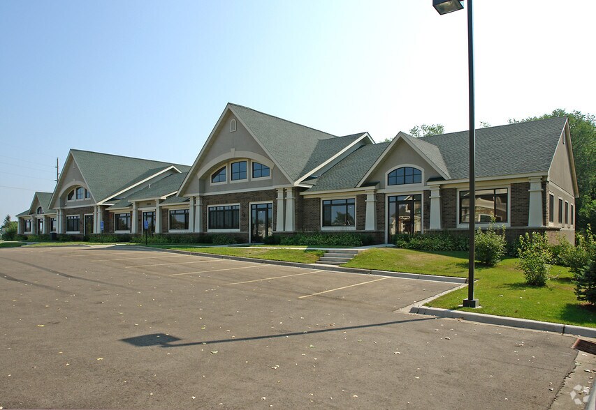 11979 Cr-11, Burnsville, MN à vendre - Photo de l’immeuble – Image 3 sur 66