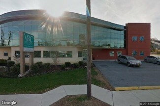 Plus de détails pour 330 Lancaster Ave, Malvern, PA - Bureau à vendre