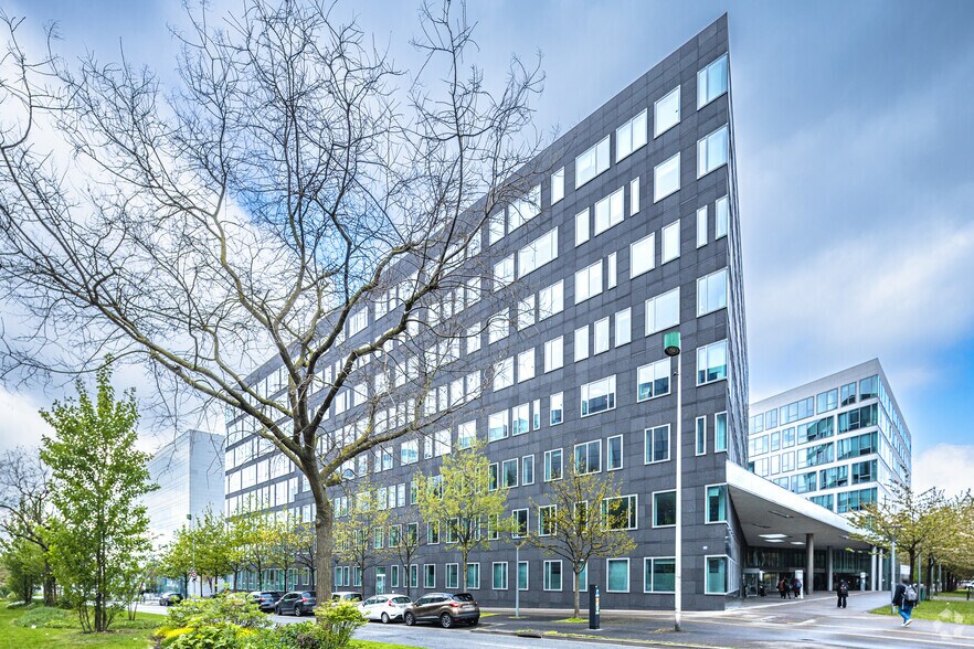 Bureau dans Noisy-le-Grand à louer - Photo de l’immeuble – Image 3 sur 3