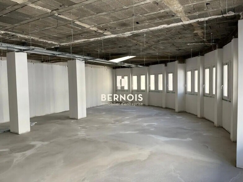 Bureau dans Toulon à louer - Photo intérieure – Image 2 sur 6