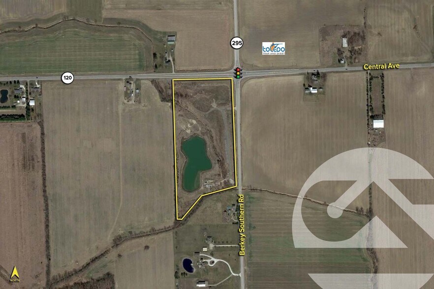 2901 N Berkey Southern, Swanton, OH à vendre - Aérien – Image 2 sur 6