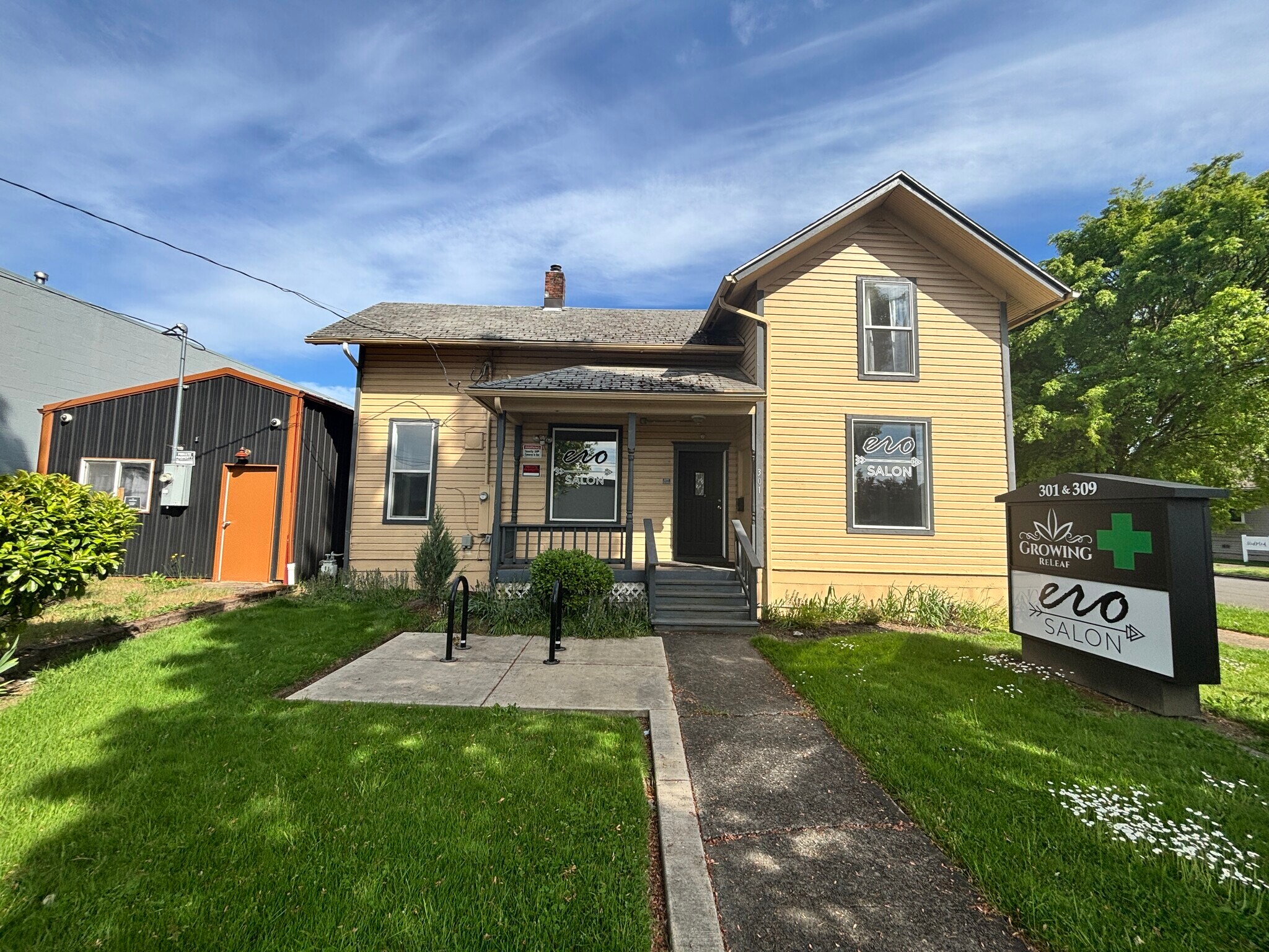 309 Shipping St NE, Salem, OR à louer Photo principale– Image 1 sur 16