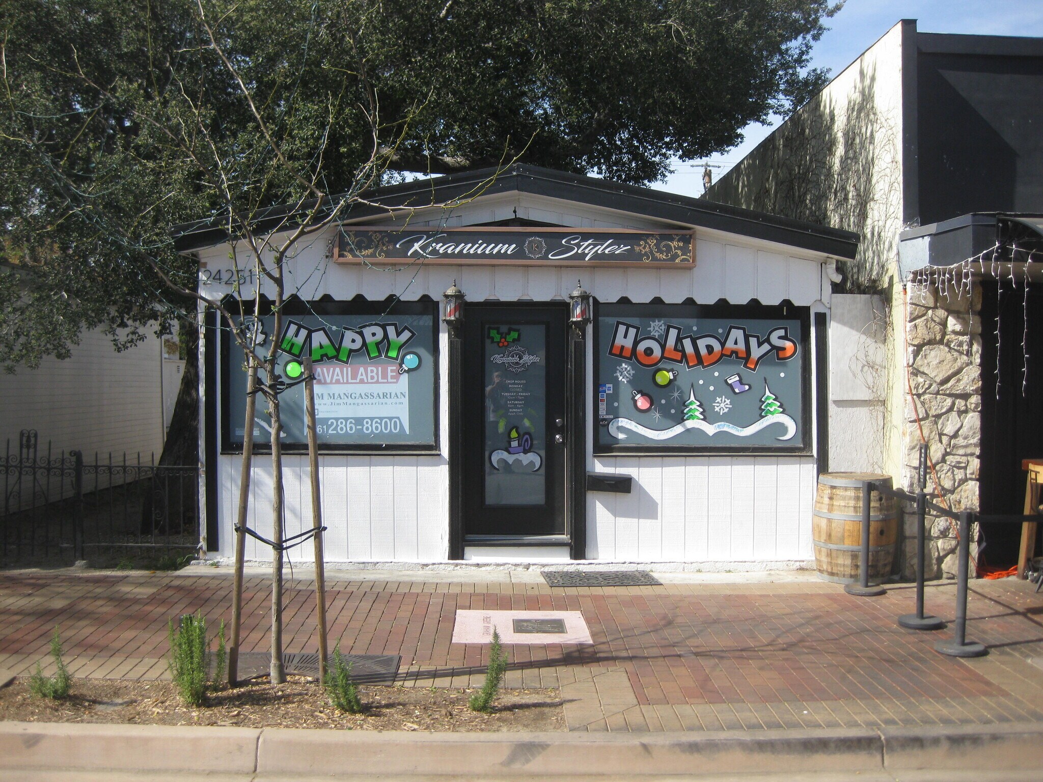 24251 Main St, Santa Clarita, CA à louer Photo intérieure– Image 1 sur 19